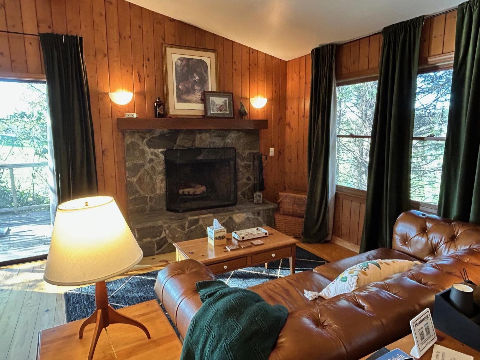 Fire Mountain Hotel Highlands Kamer foto